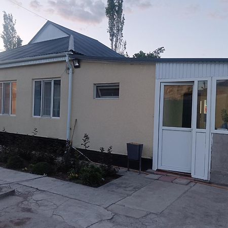 Guest House Lola Kochkor Exterior photo